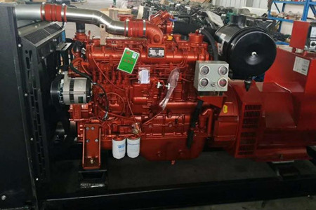 玉柴發電機組使用期間產生的污垢如何去除？